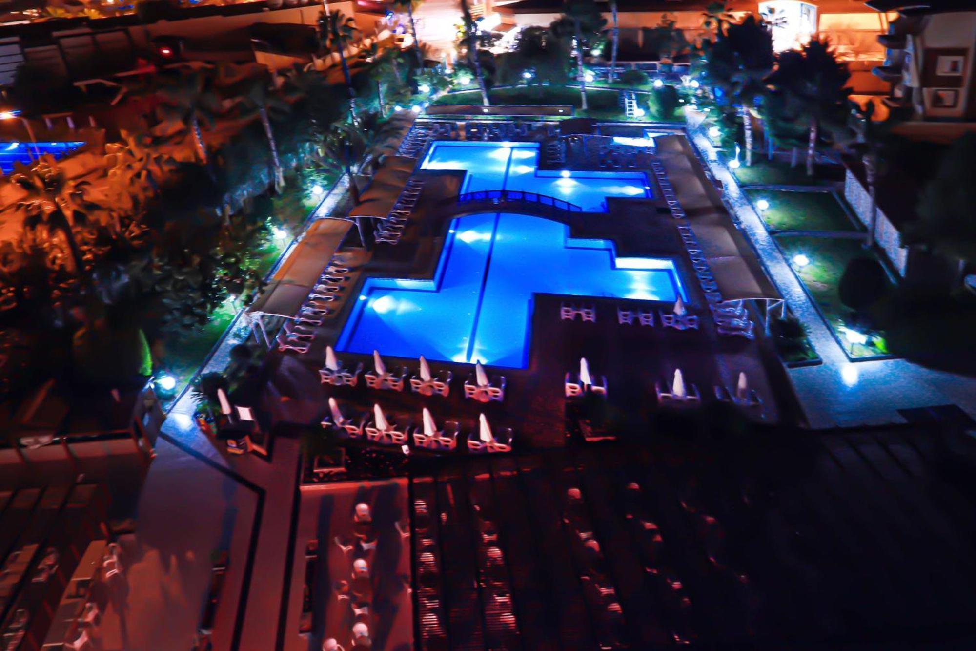 Kum Hotel 5*