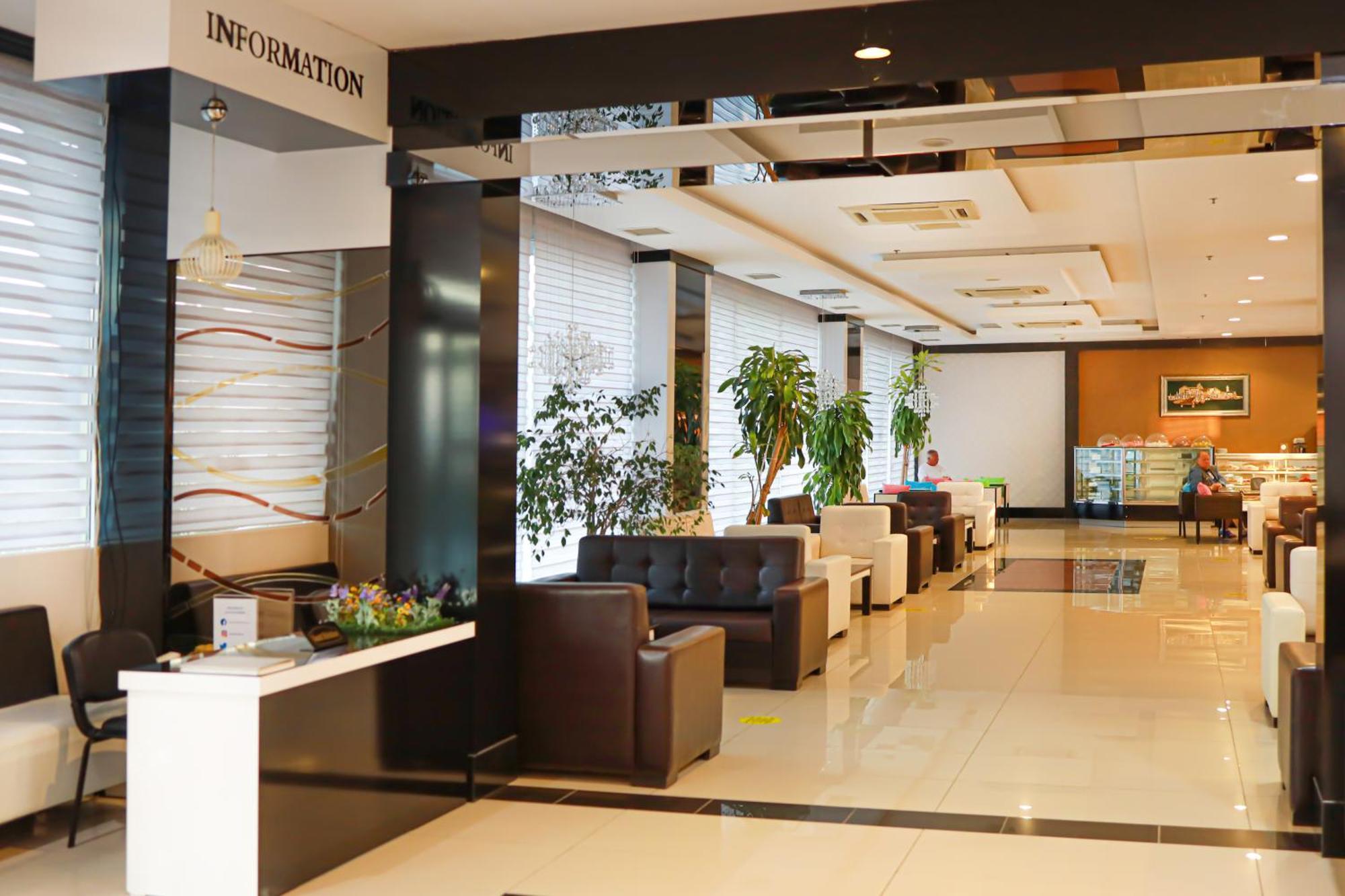 Kum Hotel 5*