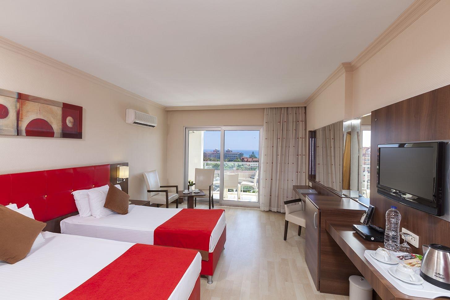 Kum Hotel 5*
