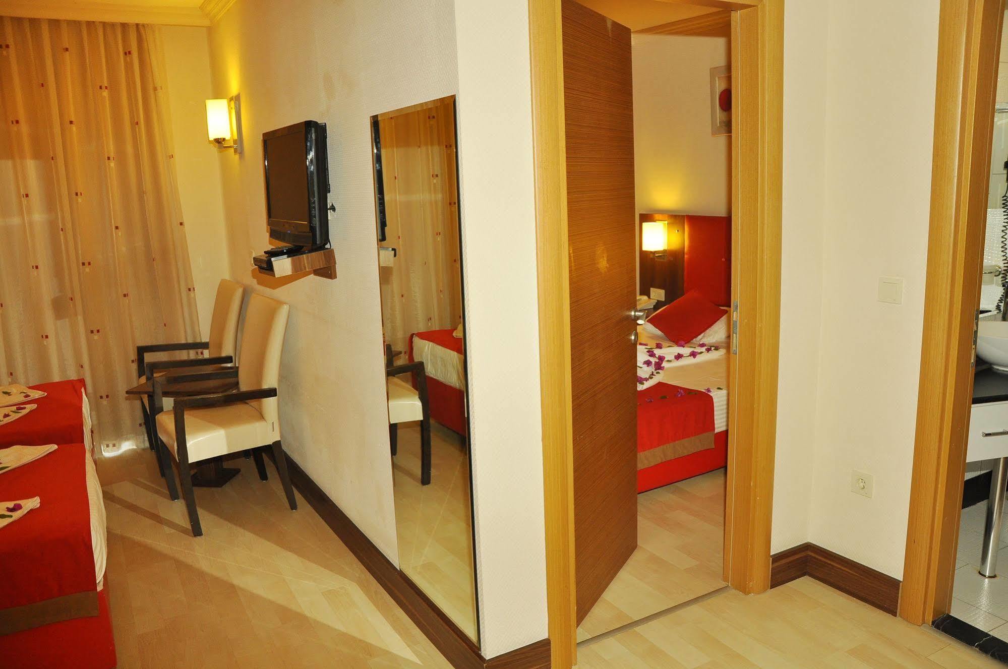 Kum Hotel